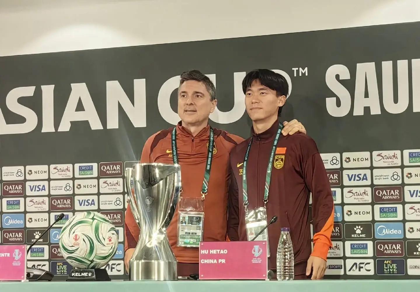 开云娱乐-高强度工作50天，安东尼奥病了，发布会喊话：我们会努力创造奇迹